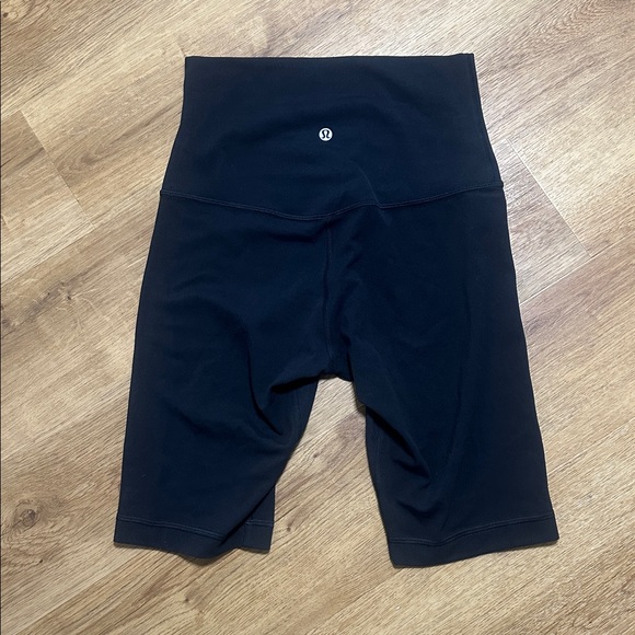 Lululemon Black Align High Rise Shorts 10” Inseam - Picture 5 of 6